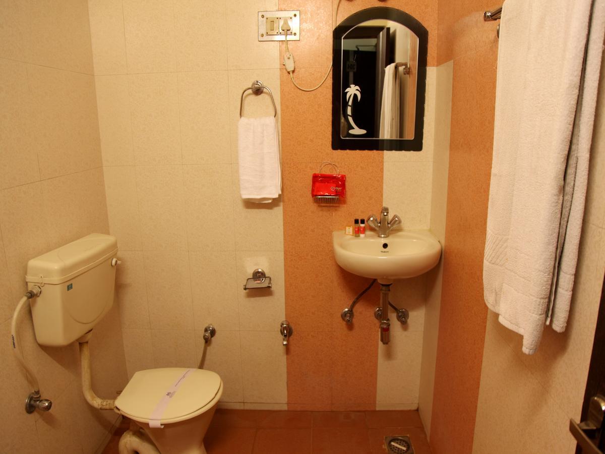 Oyo 2054 New Hotel Broadway 瓦拉纳西 外观 照片