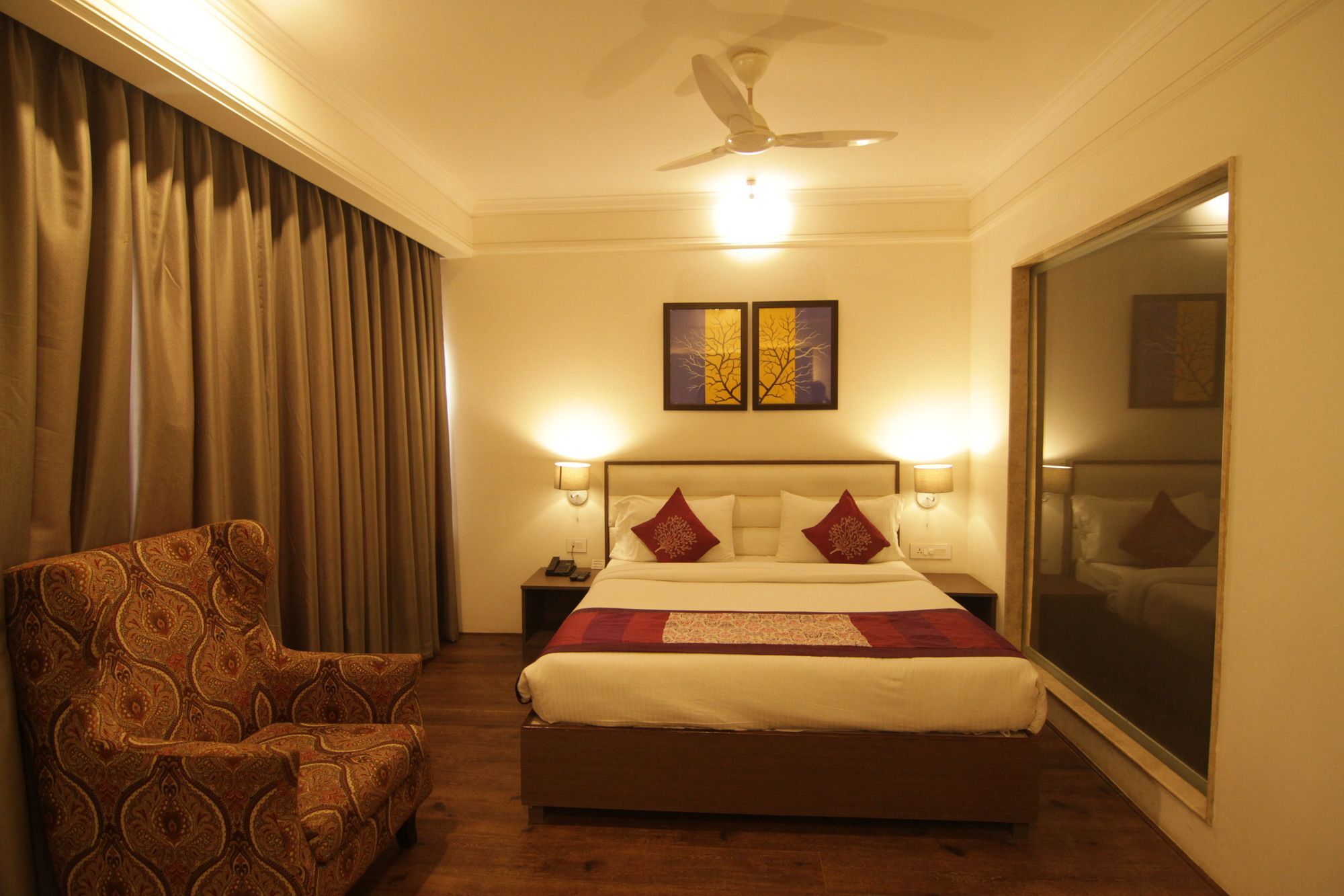 Oyo 2054 New Hotel Broadway 瓦拉纳西 外观 照片