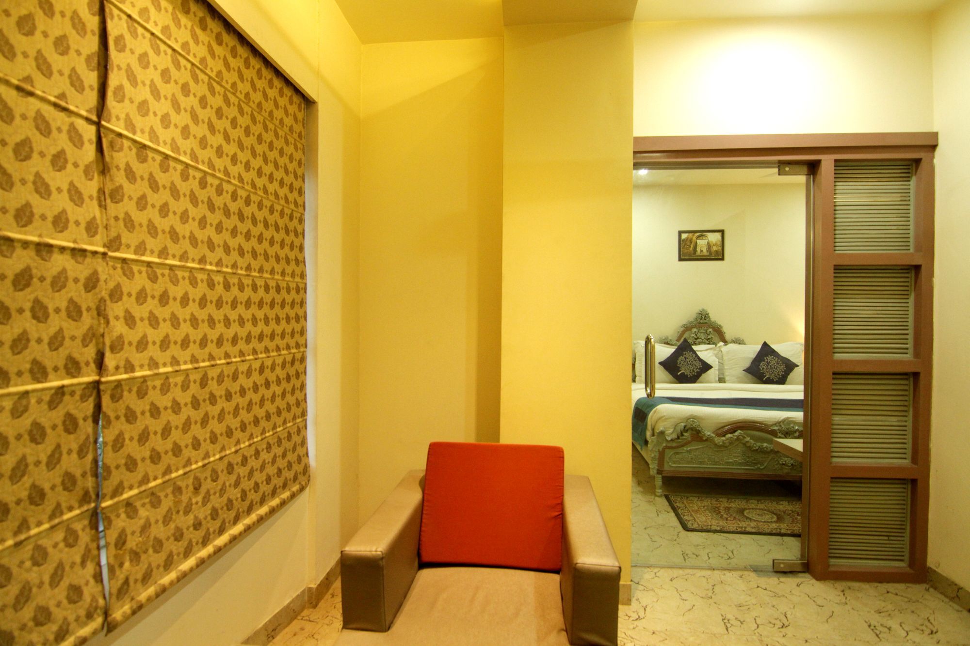 Oyo 2054 New Hotel Broadway 瓦拉纳西 外观 照片